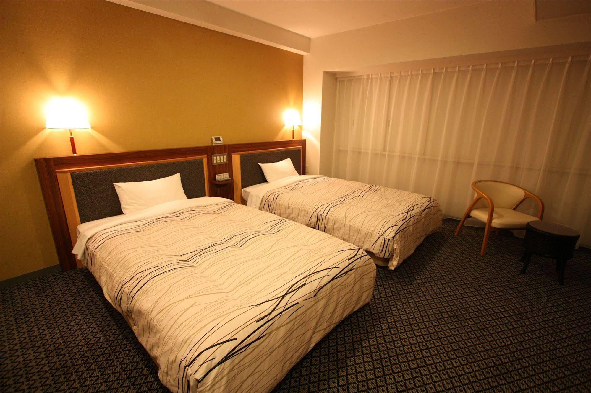 Kanazawa Manten Hotel Ekimae Ngoại thất bức ảnh